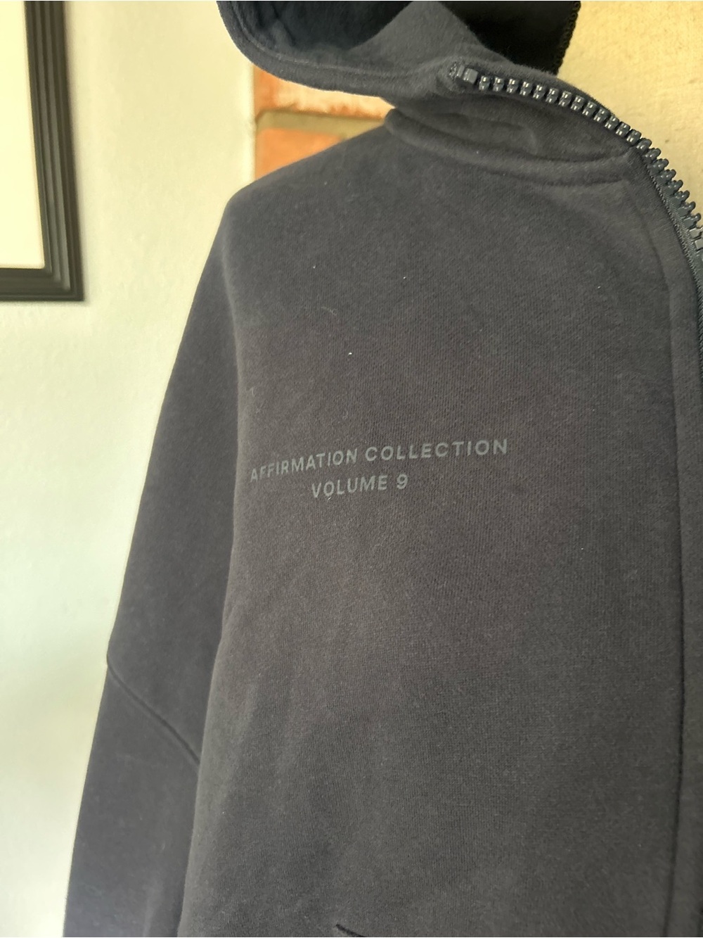 Comfrt Affirmation Zip Up Oversized Hoodie in Midnight Blue Sz XS - Picture 5 of 11